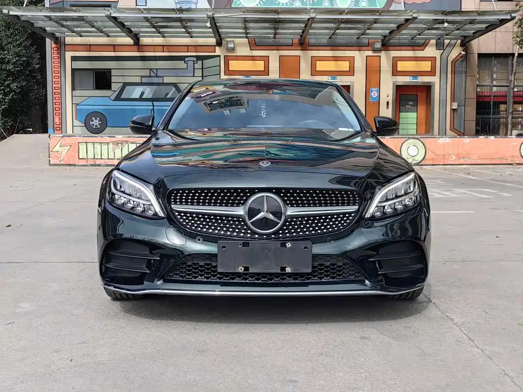 Mercedes-Benz C-Class — миниатюра 2
