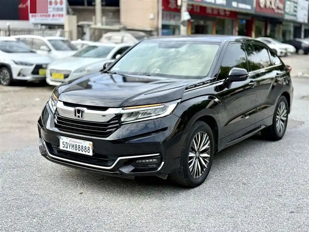 Купить Honda Avancier