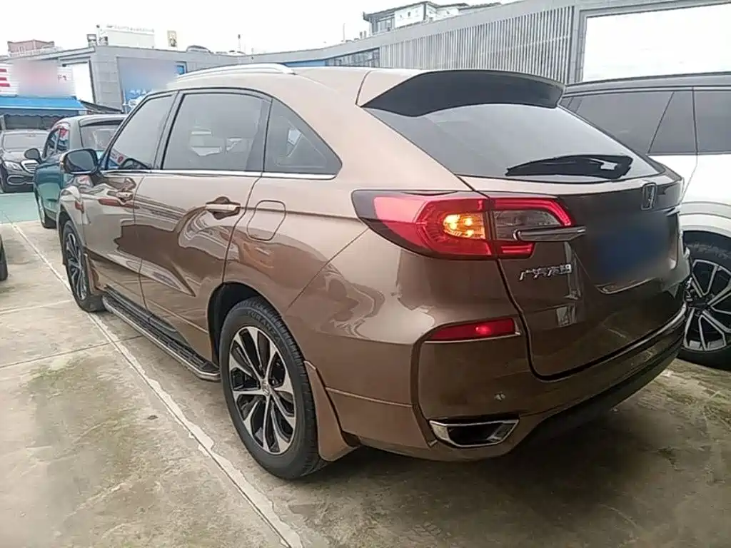 Honda Avancier — миниатюра 5