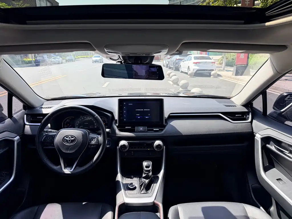 TOYOTA RAV4 RONGFANG