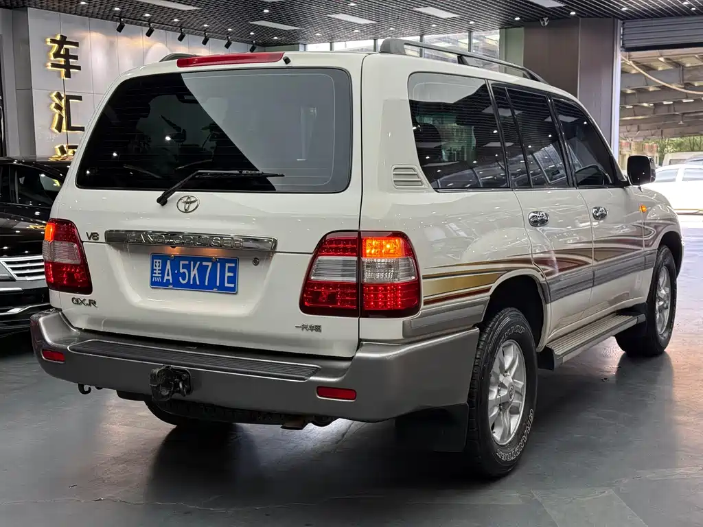 Toyota Land Cruiser — миниатюра 3