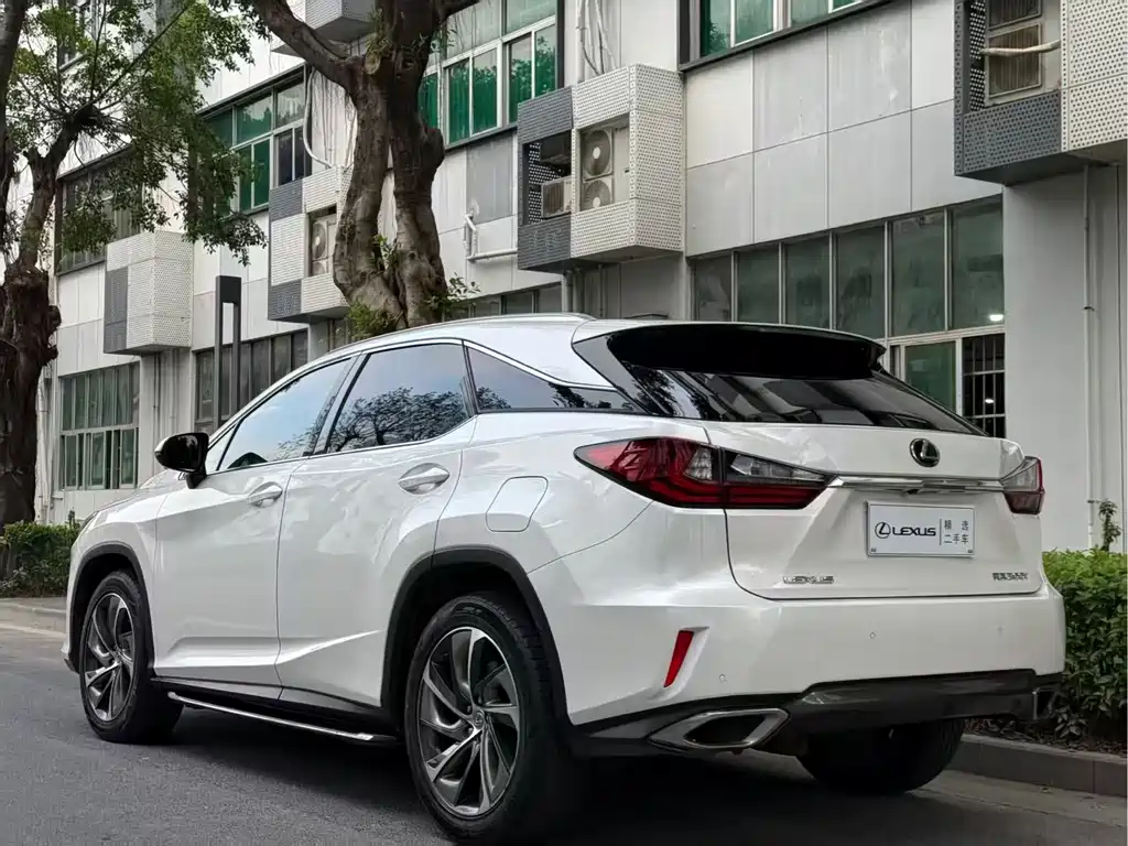Lexus RX — миниатюра 9