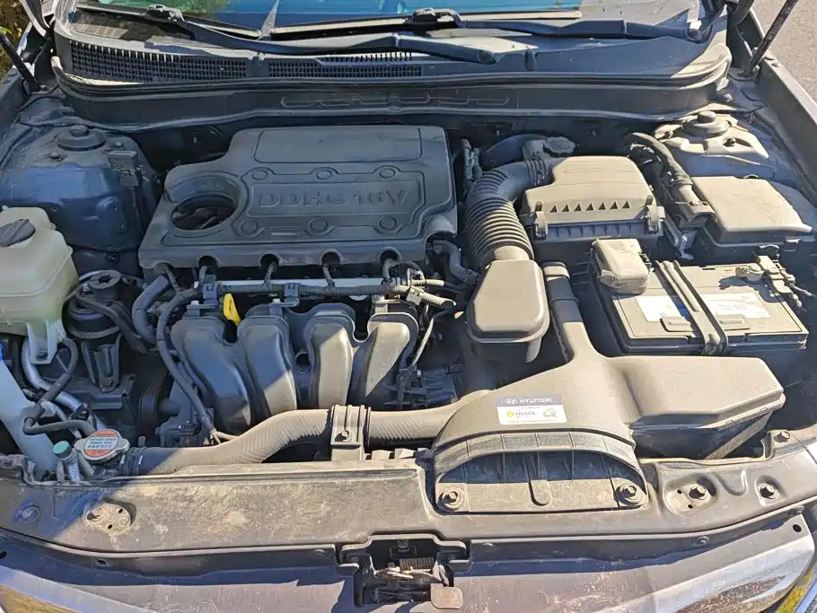 Hyundai Sonata — миниатюра 10