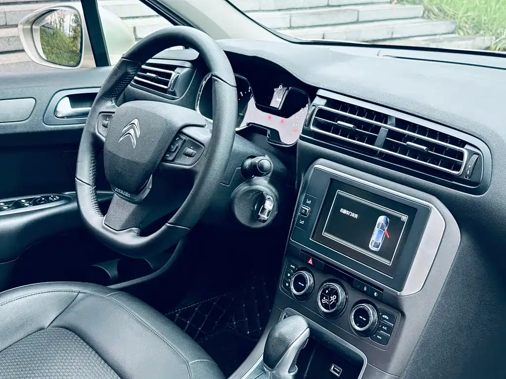 Citroen C4 — миниатюра 6