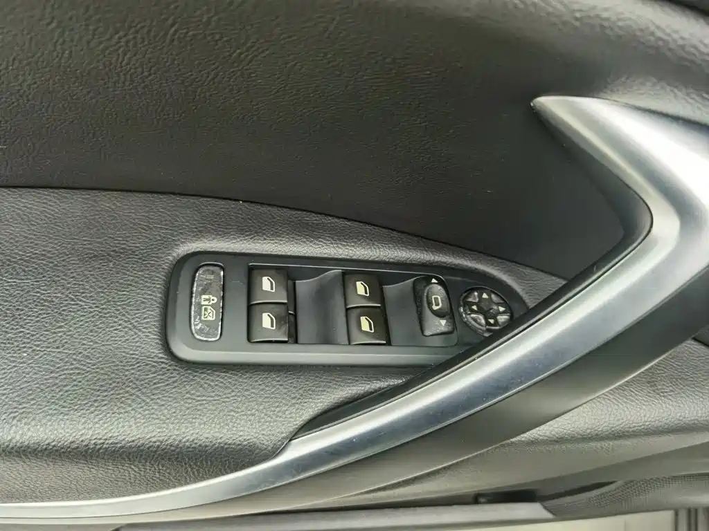 Citroen C5 — миниатюра 9