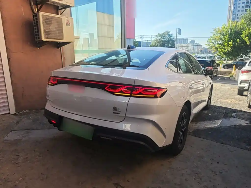 BYD Qin L — миниатюра 7