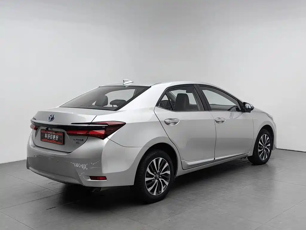 Toyota Corolla — миниатюра 2