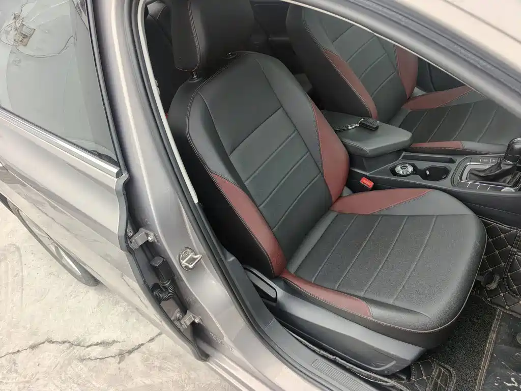 Volkswagen Bora — миниатюра 20