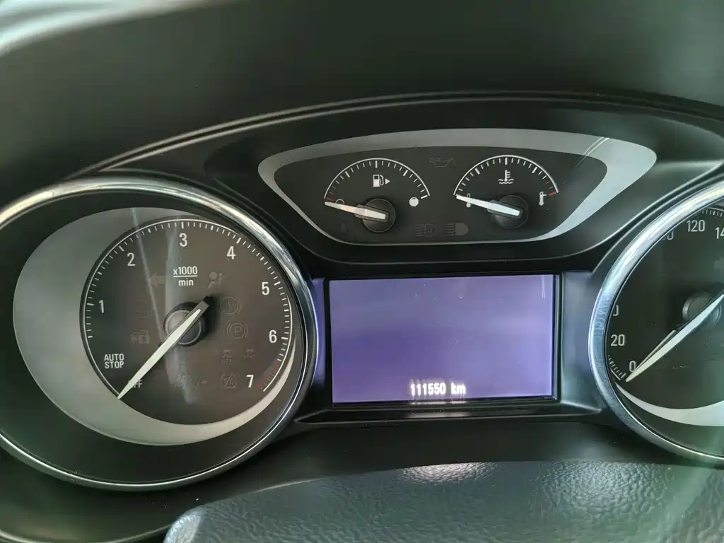 Buick Envision Plus — миниатюра 8