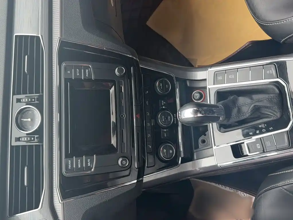 Volkswagen Passat — миниатюра 7