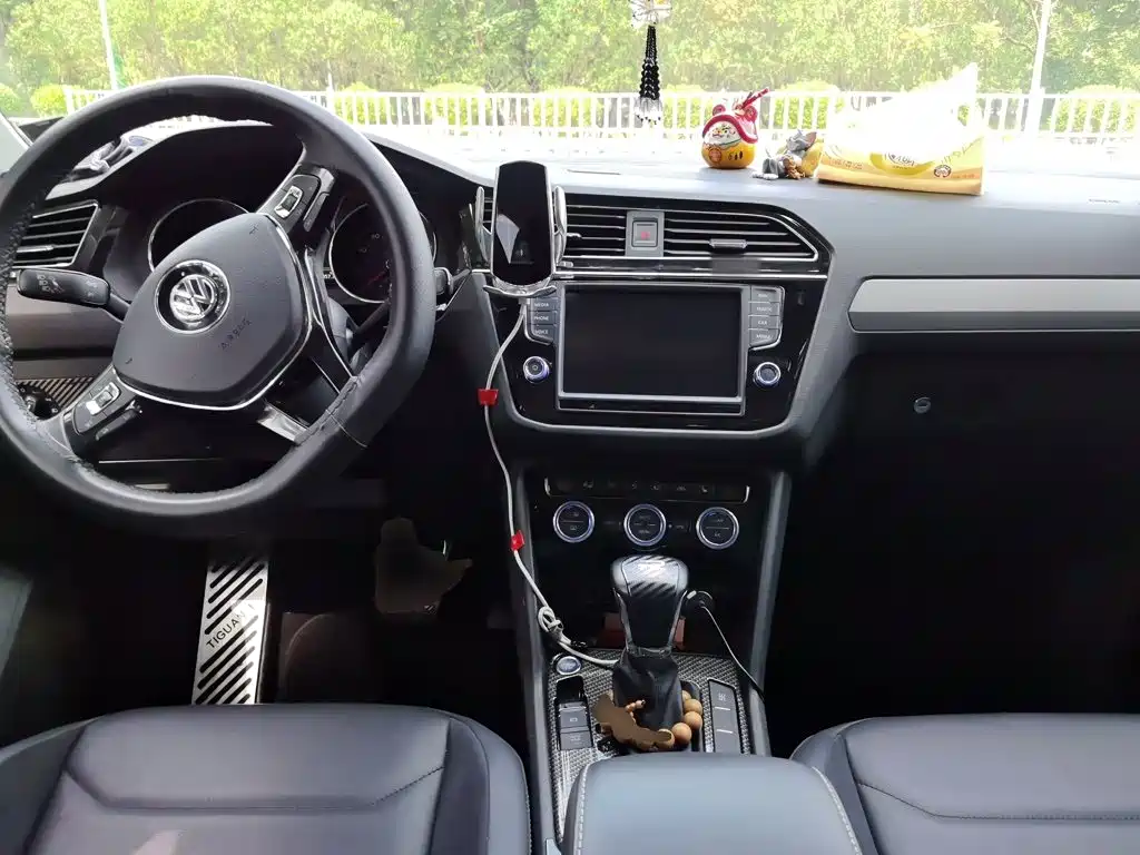 Volkswagen Tiguan L — миниатюра 10