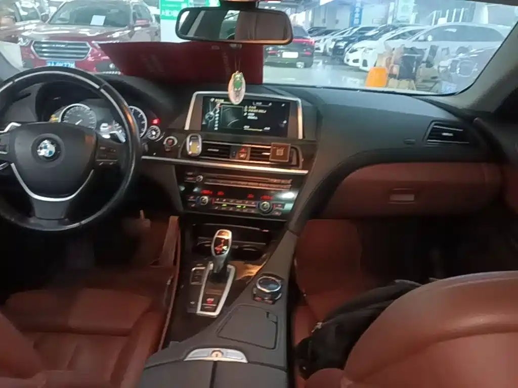 BMW 6 Series — миниатюра 10