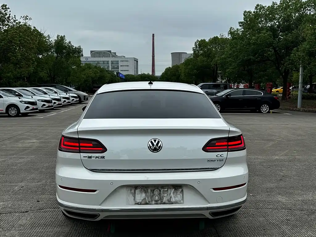 Volkswagen CC — миниатюра 5