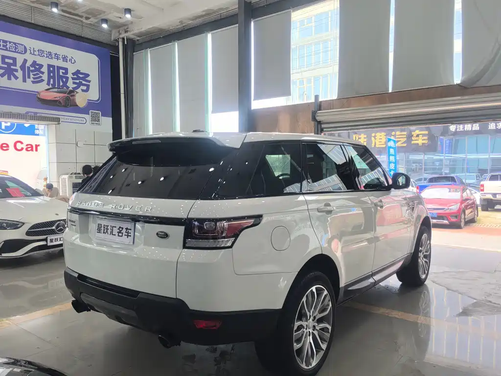 Land Rover Sport — миниатюра 6