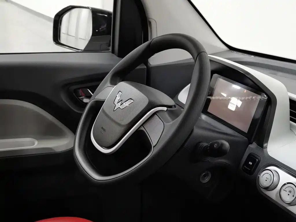 Wuling MINIEV — миниатюра 22
