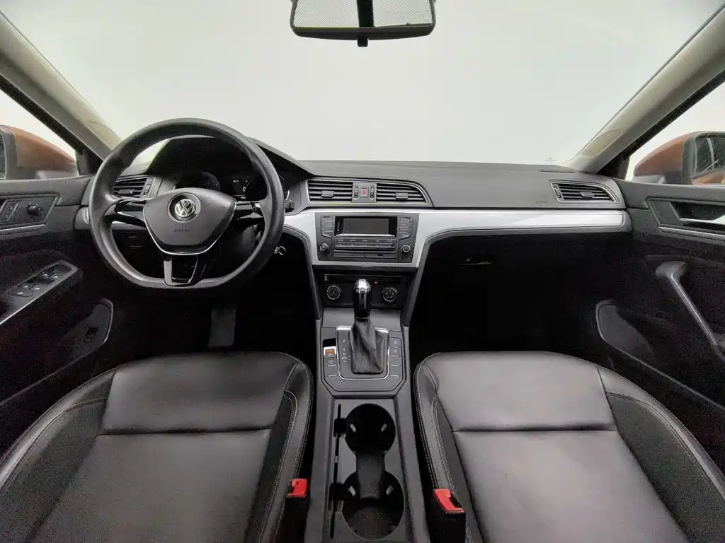 Volkswagen Lamando — миниатюра 5