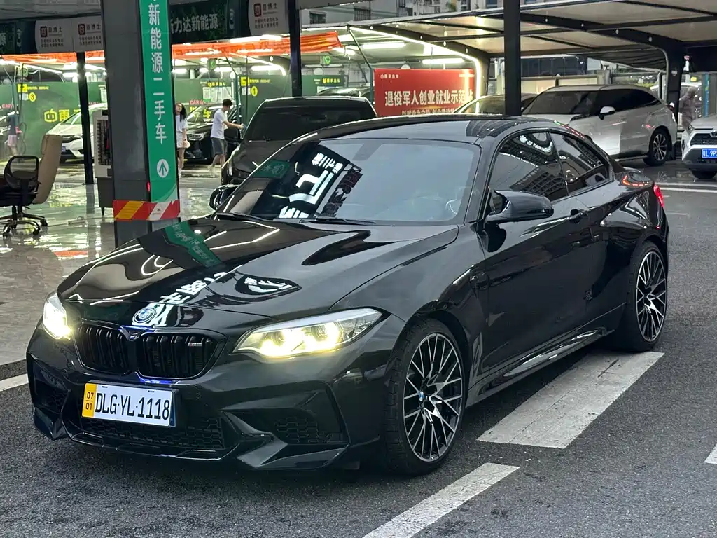 BMW M2