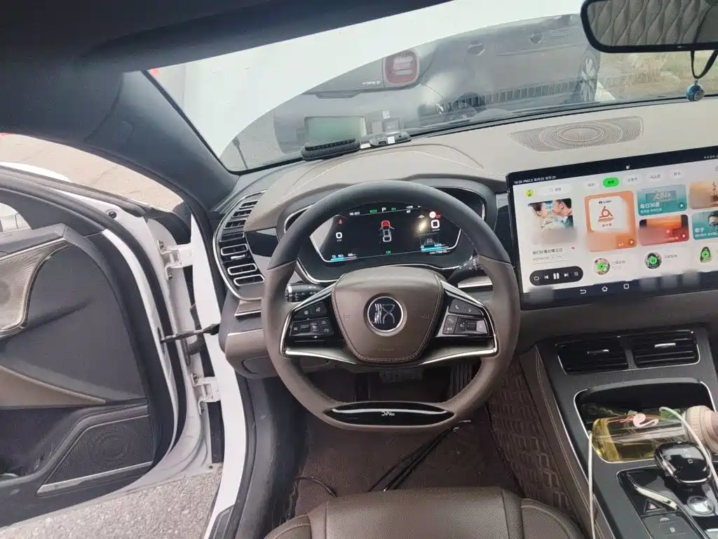 BYD Han — миниатюра 6