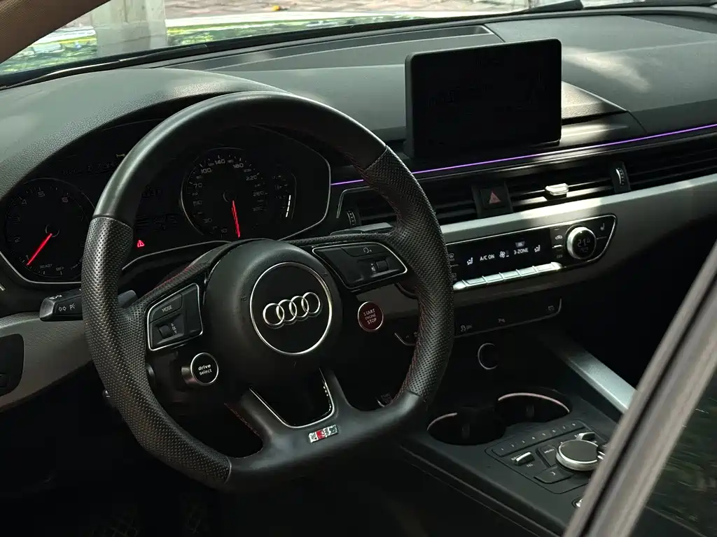 Audi A5 (Import) — миниатюра 7