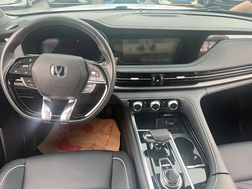 Changan CS95 — миниатюра 17