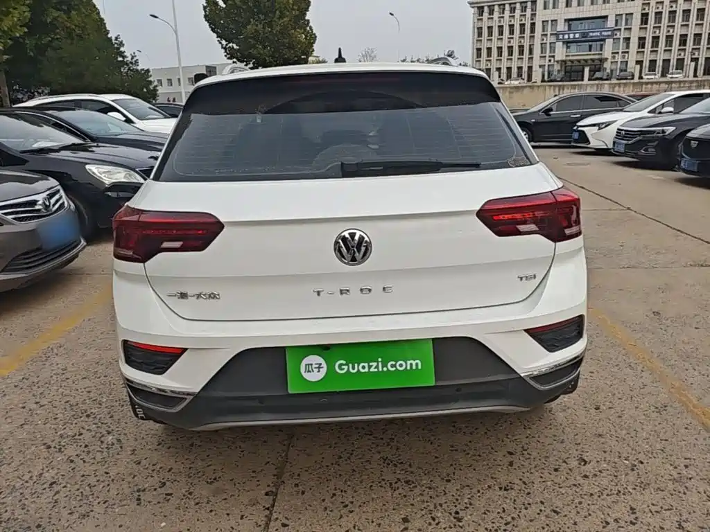 Volkswagen T-Roc — миниатюра 6
