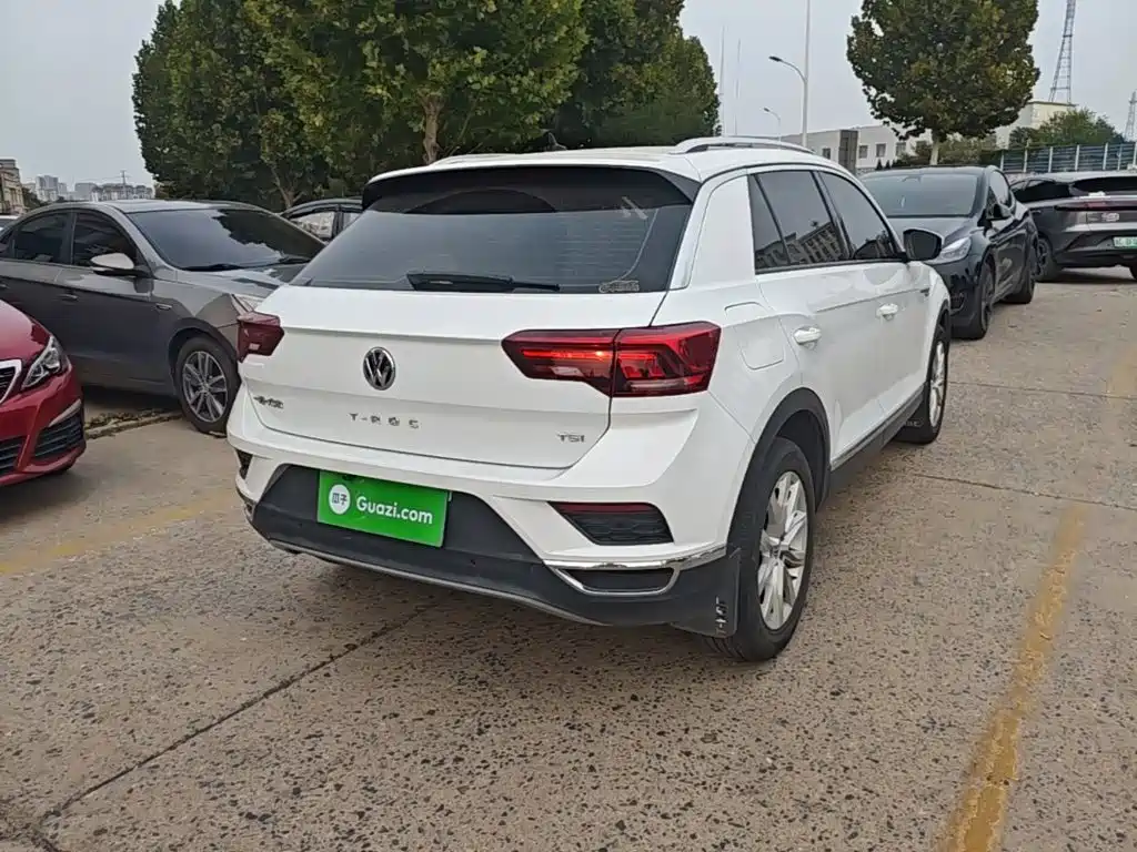 Volkswagen T-Roc — миниатюра 7