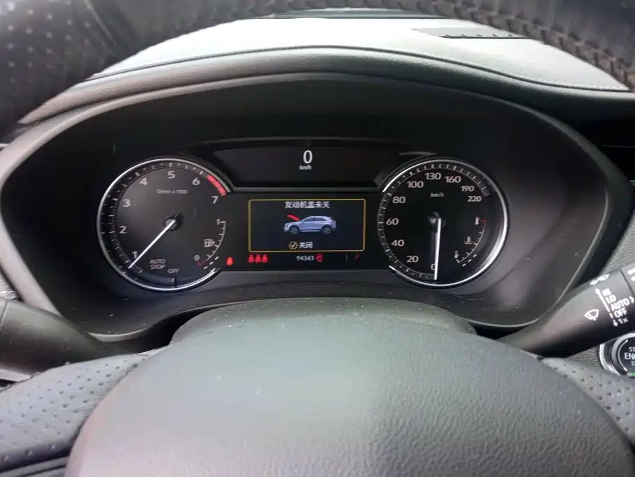 Cadillac XT4 — миниатюра 14