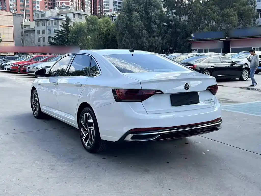 Volkswagen Sagitar — миниатюра 4