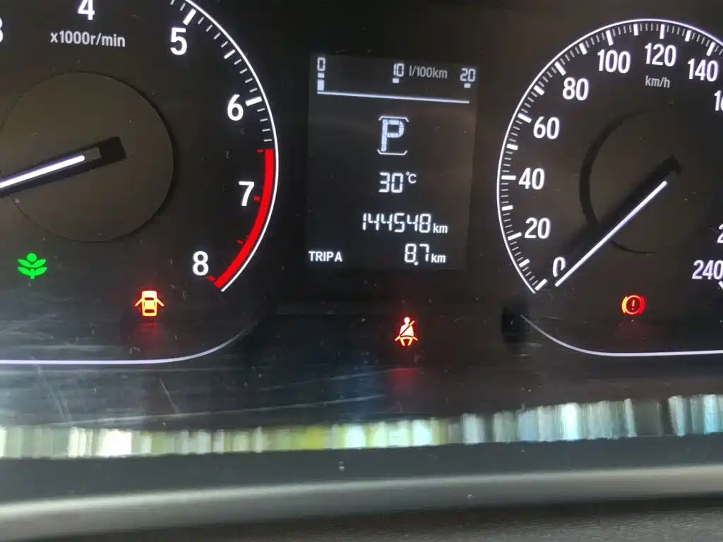 Honda Accord — миниатюра 8