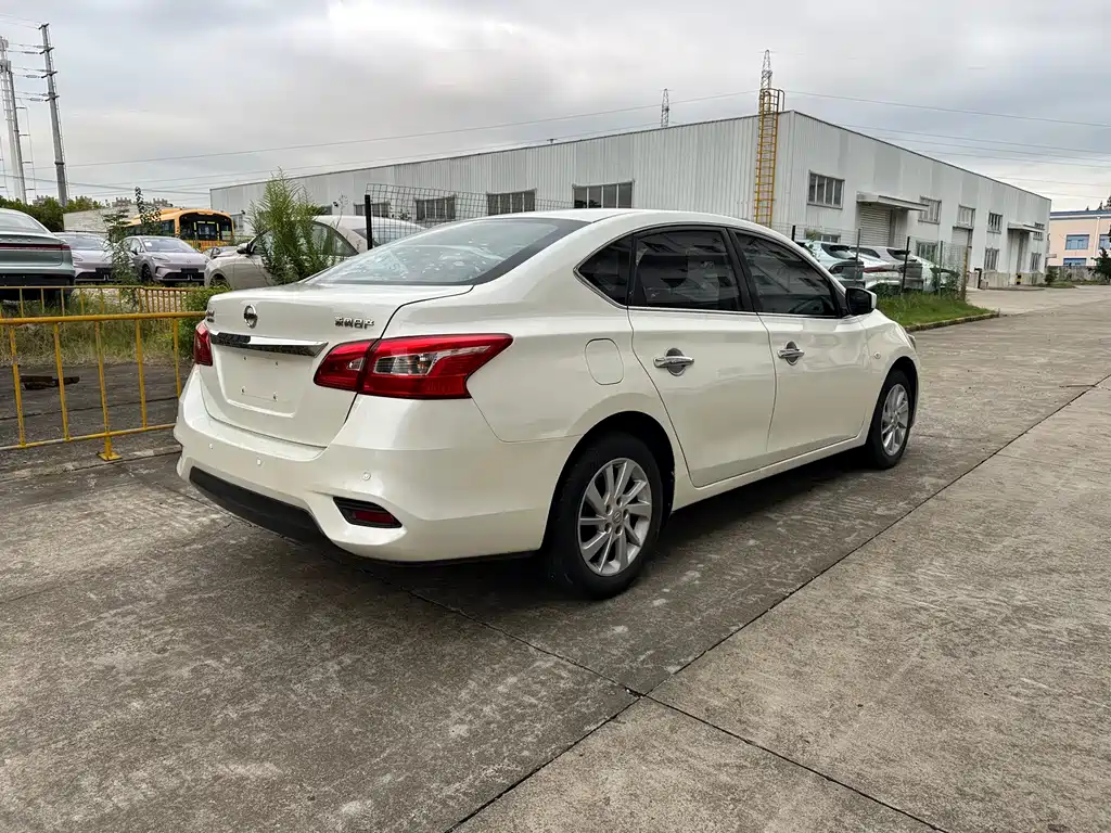 Nissan Sylphy — миниатюра 18