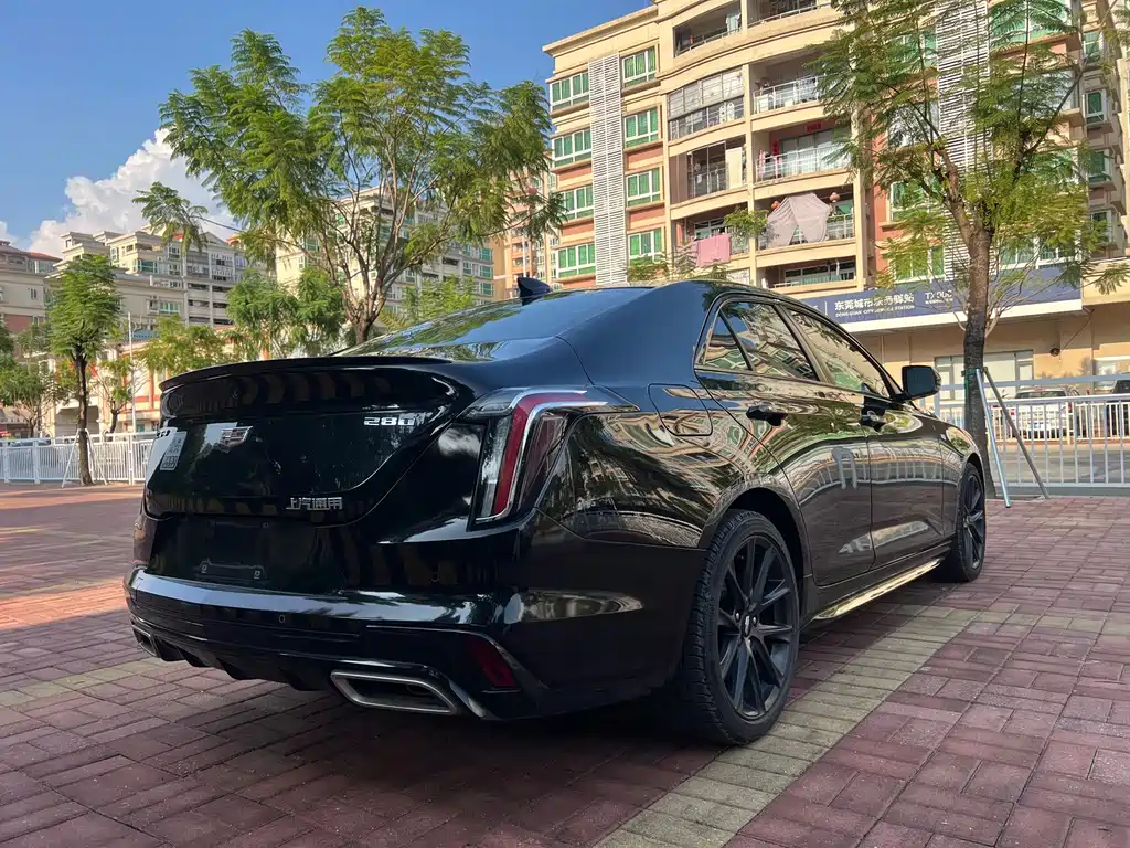 Cadillac CT4 — миниатюра 4