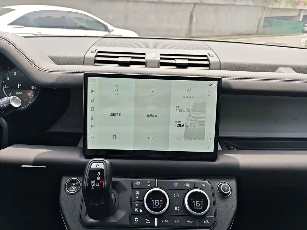 Land Rover Defender — миниатюра 15