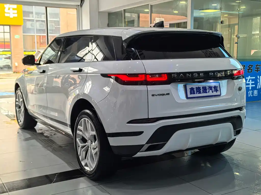 Land Rover Evoque — миниатюра 10
