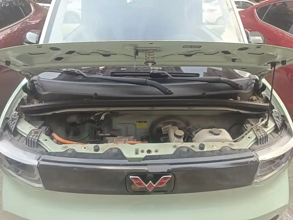 Wuling MINIEV — миниатюра 20