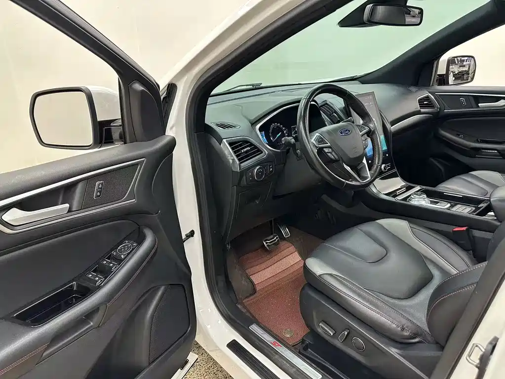 Ford Edge — миниатюра 19