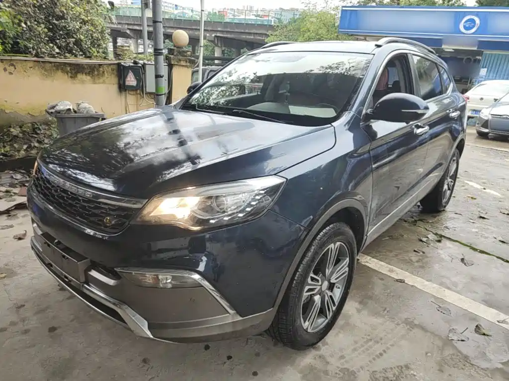Changfeng CS10 2015 2.0T MT