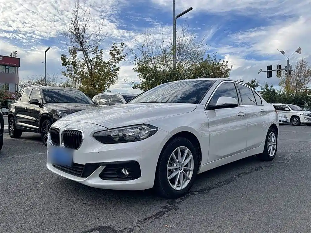BMW 1 Series 2019