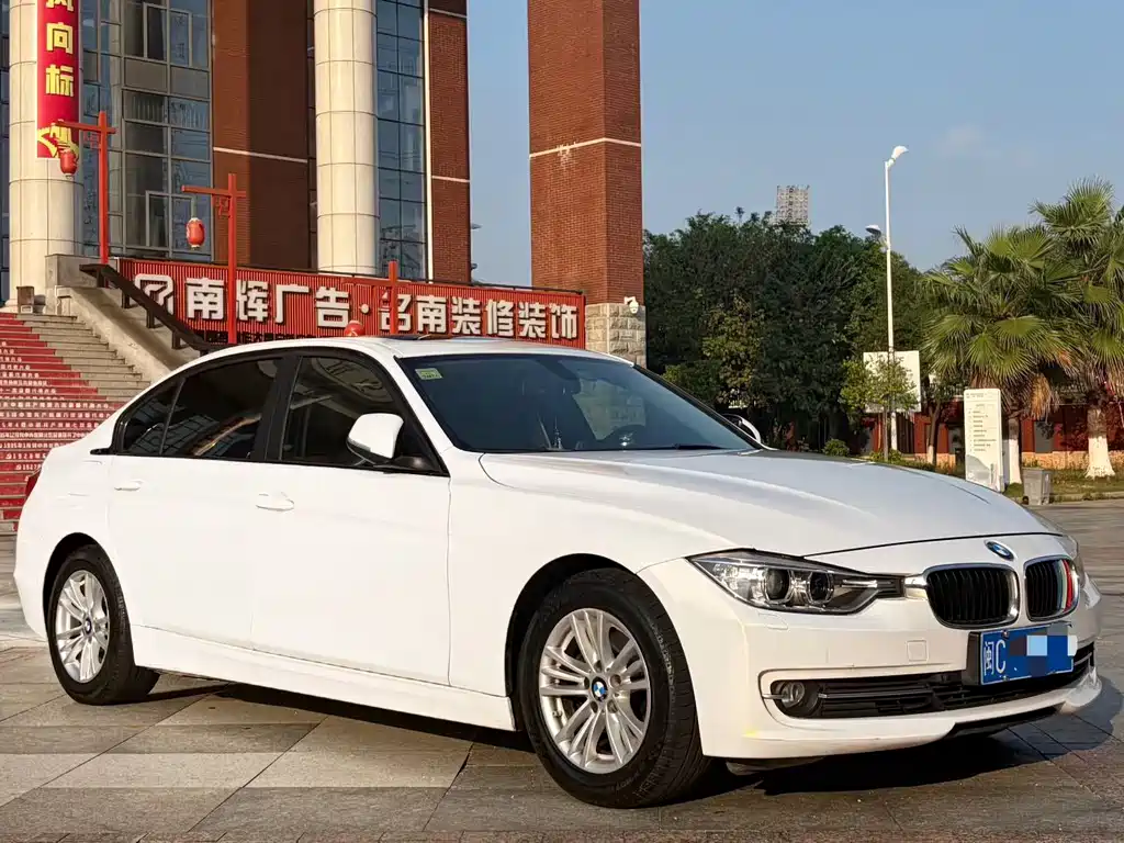 BMW 3 Series — миниатюра 3