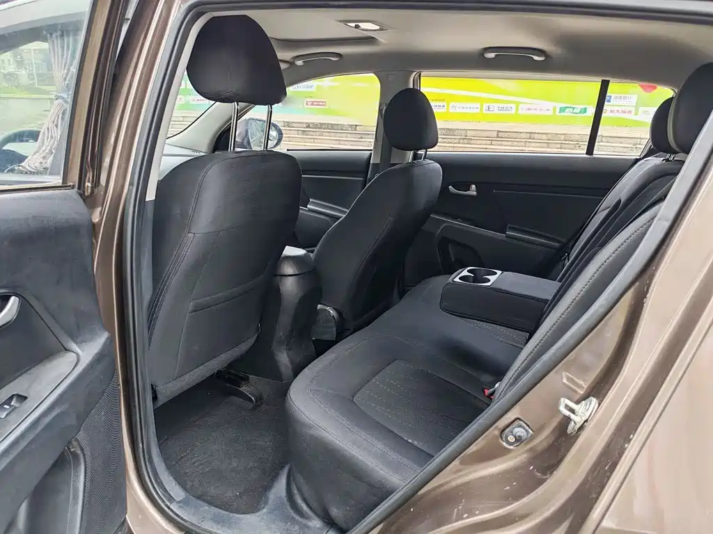 Kia Sportage — миниатюра 16