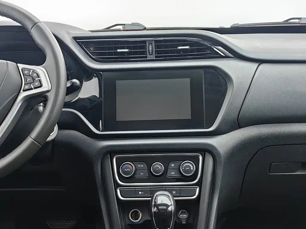 Chery Tiggo 3 — миниатюра 12