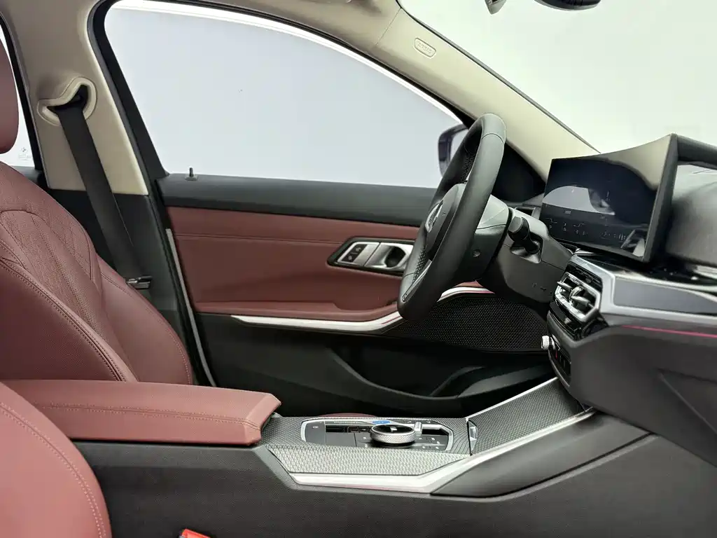 BMW i3 — миниатюра 14
