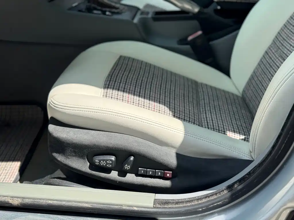 BMW 3 Series — миниатюра 15