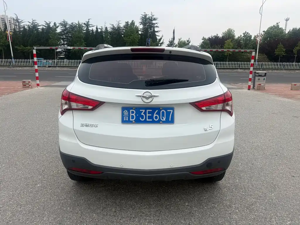 Haima S5 2016 1.6L MT Luxury