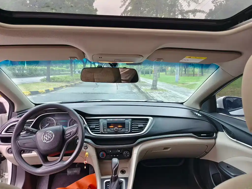 Buick Excelle — миниатюра 5