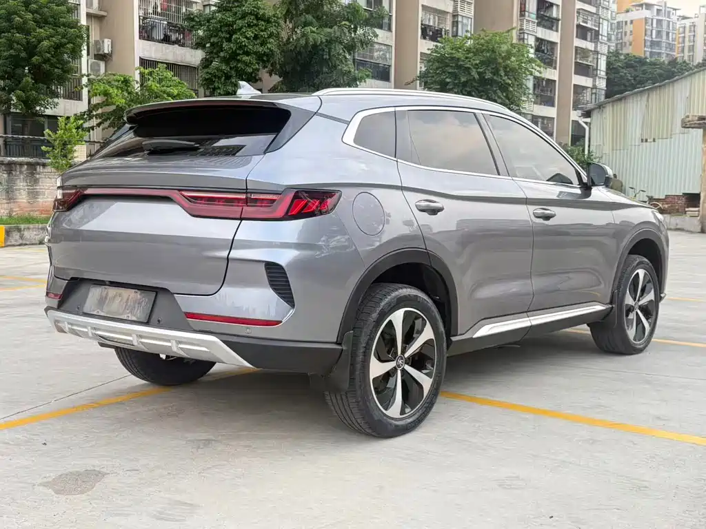 BYD PLUS New Energy — миниатюра 12