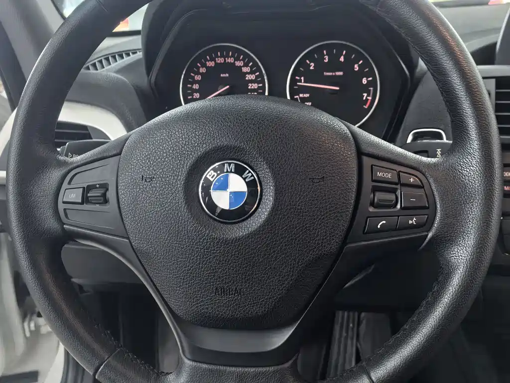 BMW 1 Series (Import) — миниатюра 16