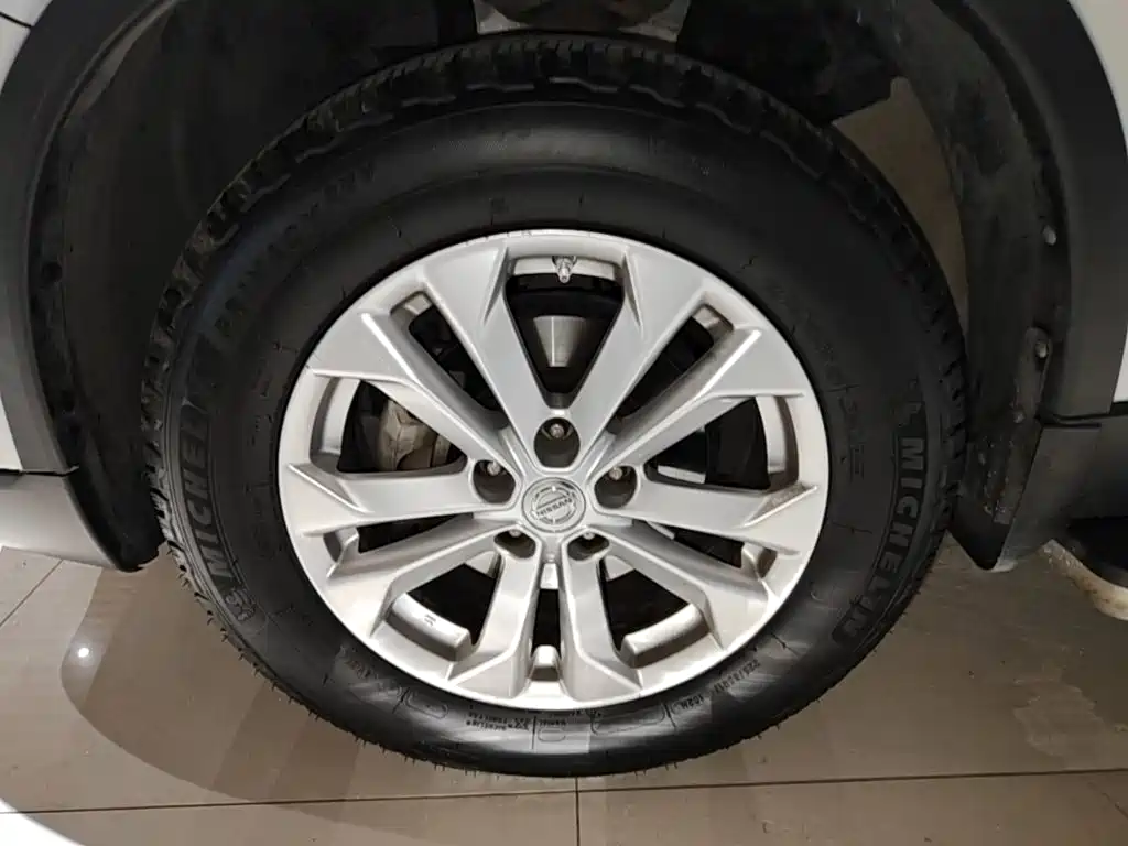Nissan X-Trail — миниатюра 23