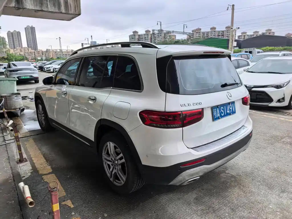 Mercedes-Benz GLB — миниатюра 6