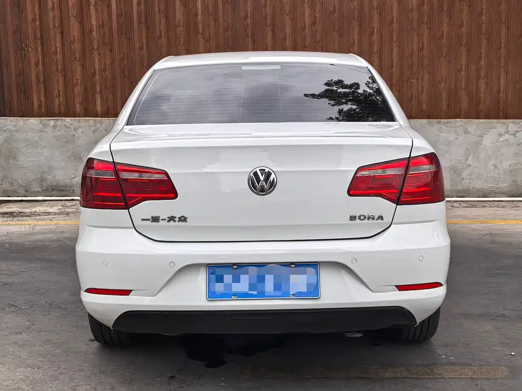 Volkswagen Bora — миниатюра 7