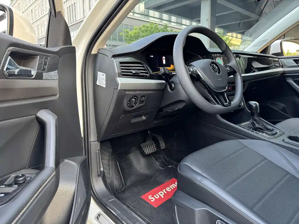 Volkswagen Lavida 2021 1.5L AT